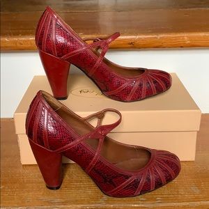 Dollhouse Heel red